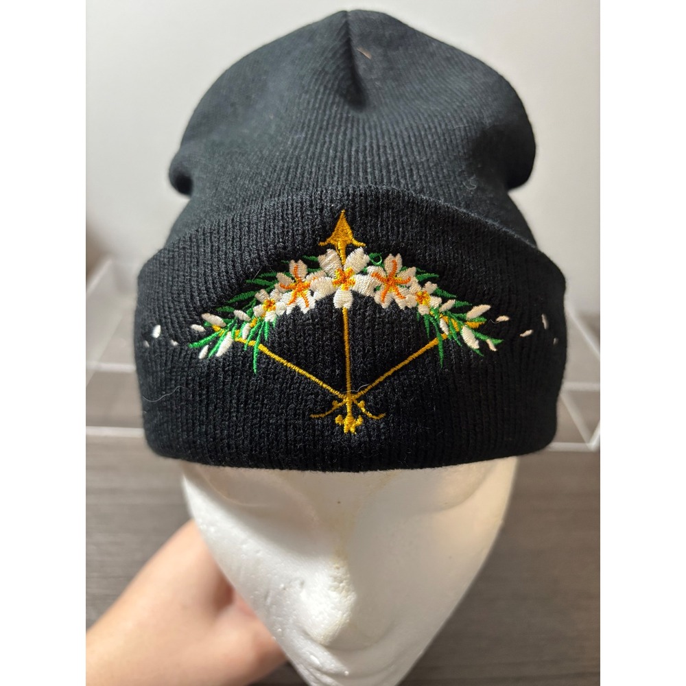 Owlcrate‎ Black Beanie with Floral Bow and Arrow Design - Picture 5 of 6